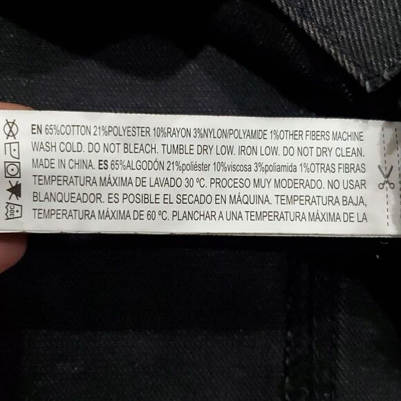 Cropped Distressed & Studded Black Jean Jacket Size XS Oversized - Picture 16 of 16